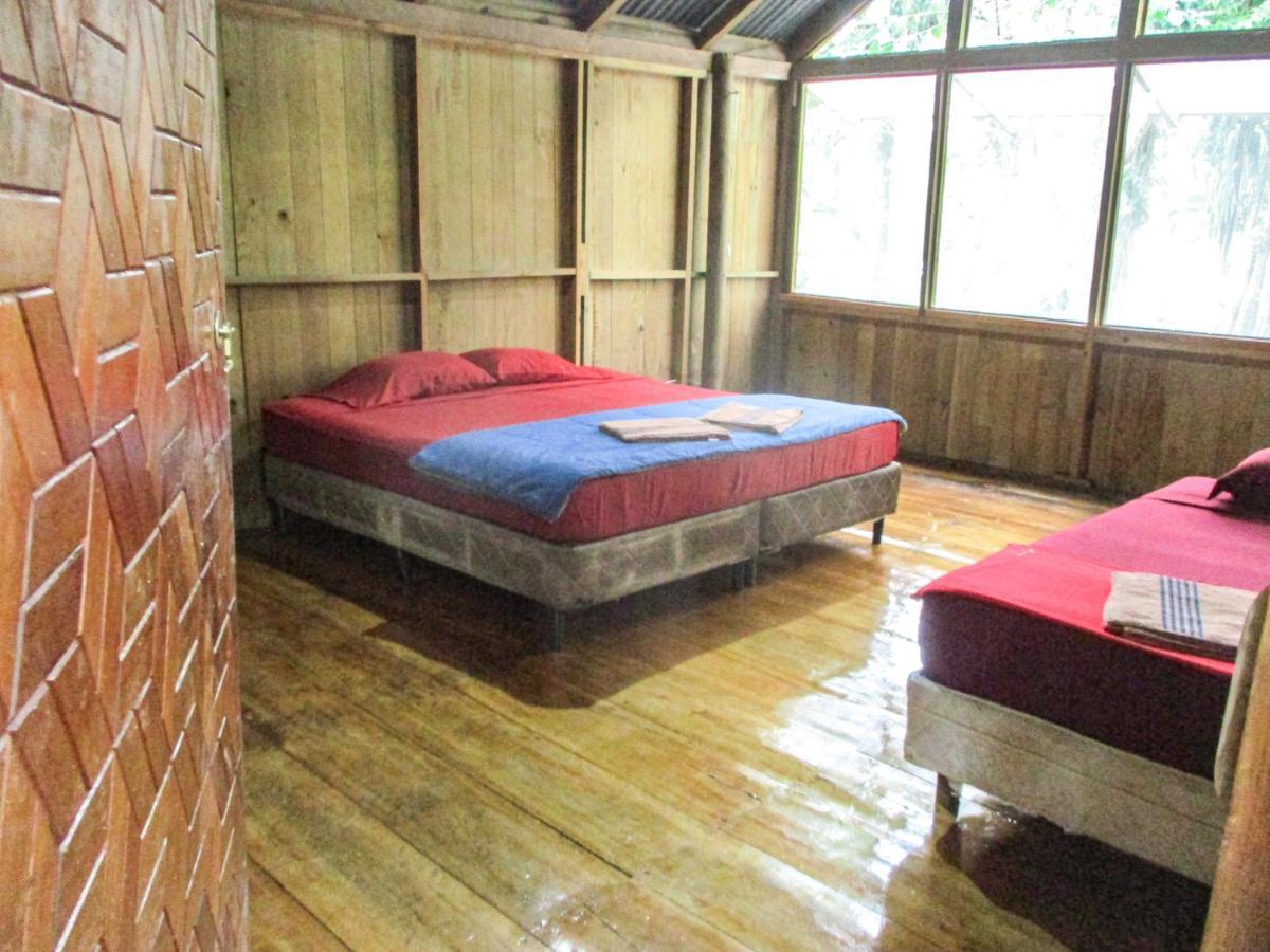 Hotel Kangaroo Y Restaurante Rio Dulce Luaran gambar