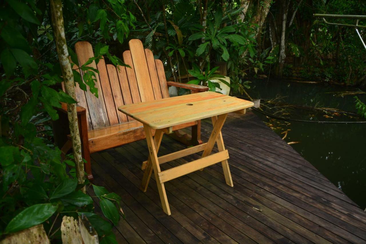 Hotel Kangaroo Y Restaurante Rio Dulce Luaran gambar