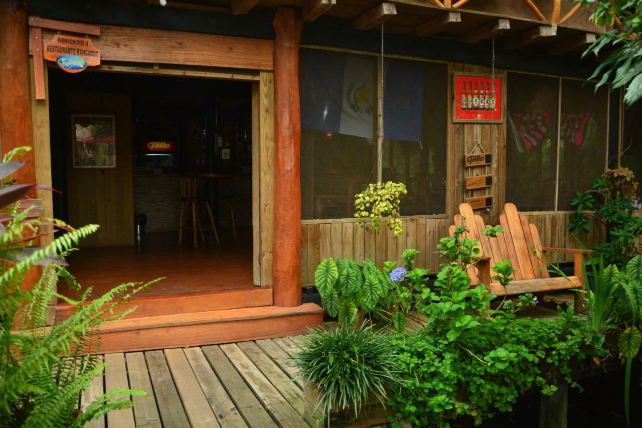 Hotel Kangaroo Y Restaurante Rio Dulce Luaran gambar