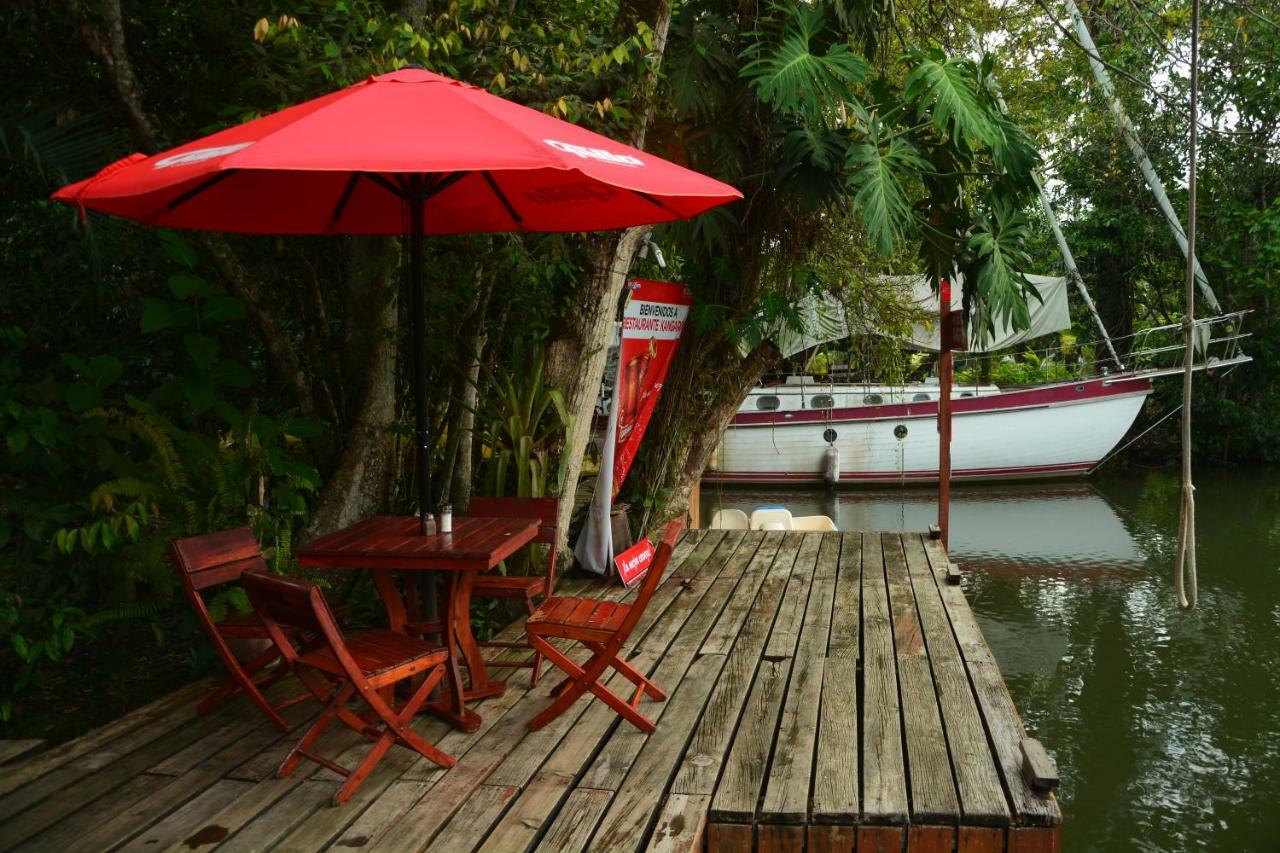 Hotel Kangaroo Y Restaurante Rio Dulce Luaran gambar